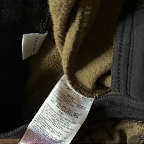 Old Navy Boys Play Lot - Picture 16 of 16